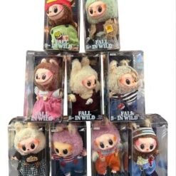 LABUBU CON ROPA EN CAJA